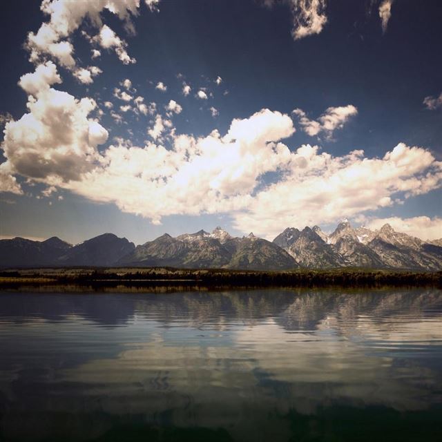 1024x1024 Cloudy Water - open iPad Wallpaper