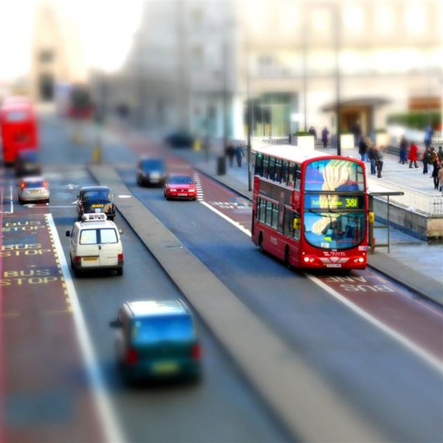1024x1024 London Street Tilt Shift - view iPad Wallpaper
