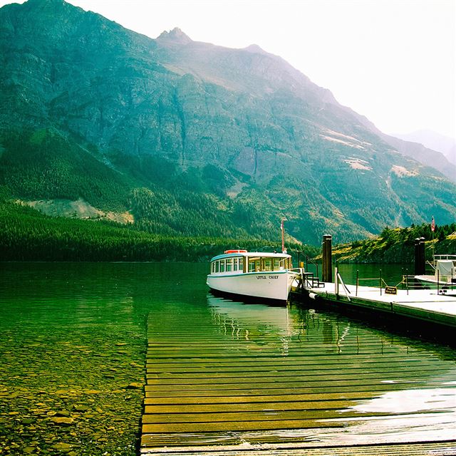 1024x1024 Nature Mountain Peaceful Chief Lake - mountains iPad Wallpaper