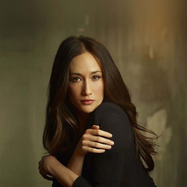 1024x1024 Maggie Queen Film Actress Sexy Beauty - star iPad Wallpaper