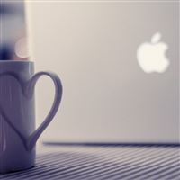 MacBook Love Cup Pure Background wallpaper