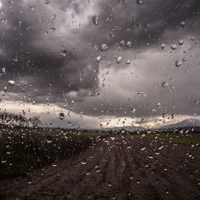 1024x1024 Rainy Window Water Drop Road - window iPad Wallpaper