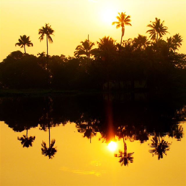 1024x1024 Tropical Island Sunset Reflection - reflection iPad Wallpaper