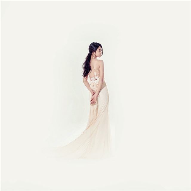 1024x1024 Kpop Sulhyun Aoa Dress Yellow Celebrity - dress iPad Wallpaper