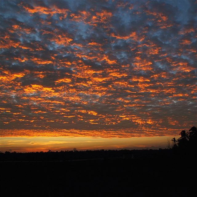 1024x1024 Sunset Sky Cloud Vacation Nature Red - ocean iPad Wallpaper