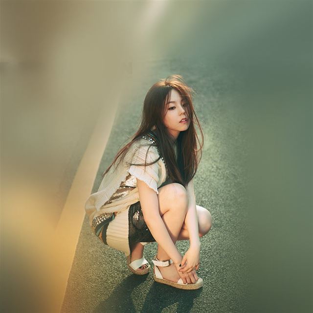 1024x1024 Kpop Sohee Street Girl Celebrity - cyan iPad Wallpaper
