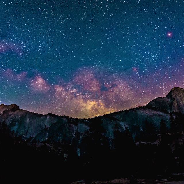 1024x1024 Aurora Star Night Sky Space Blue Mountain - star iPad Wallpaper