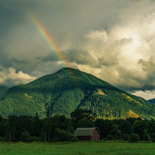 1024x1024 Mountain Cloud Sky Nature Green - green iPad Wallpaper