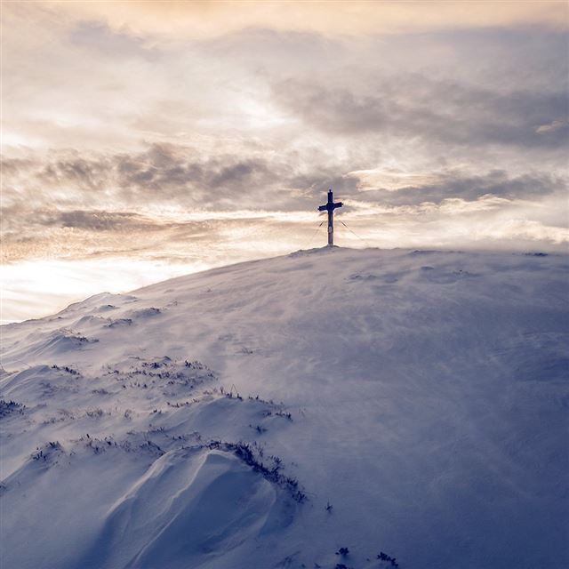 1024x1024 Cross Mountain Snow Winter White Nature Blue - hill iPad Wallpaper