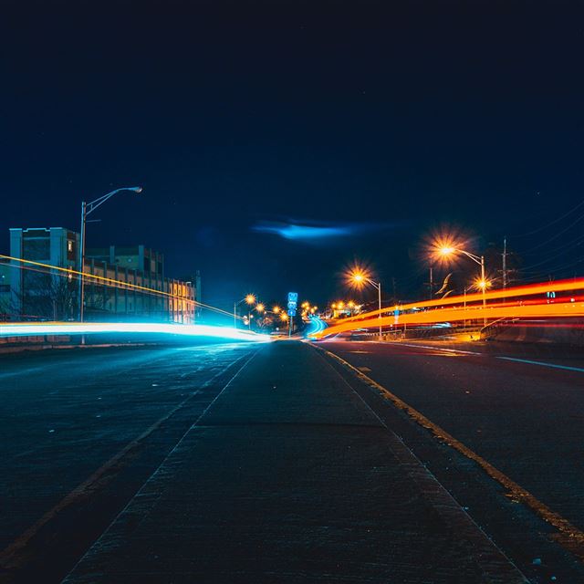 1024x1024 Street Light Night City Nature - street iPad Wallpaper