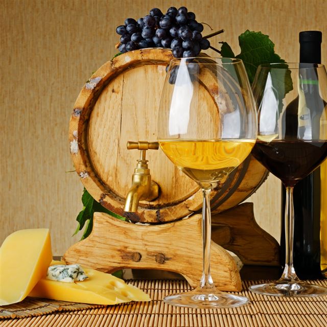 1024x1024 Wine Cheese Barrel Beverage - yellow iPad Wallpaper