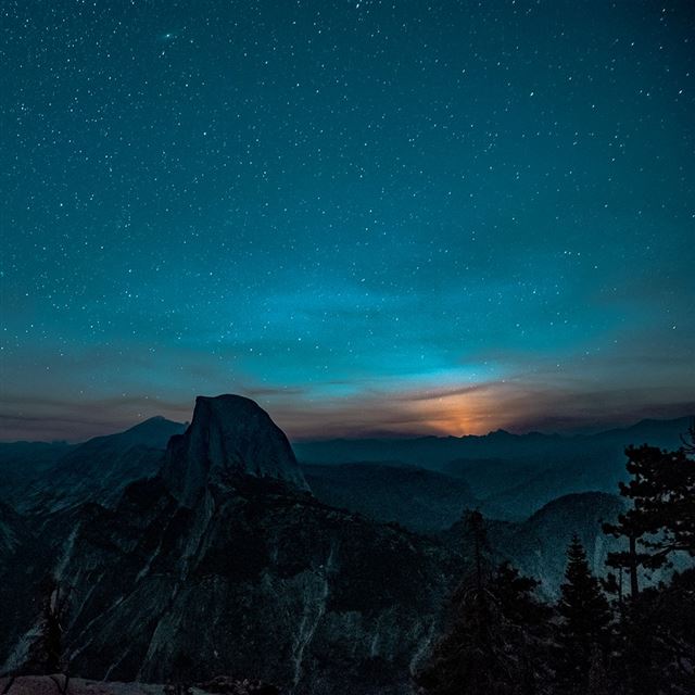 1024x1024 Mountain Night Sky Star Space Nature - yellow iPad Wallpaper