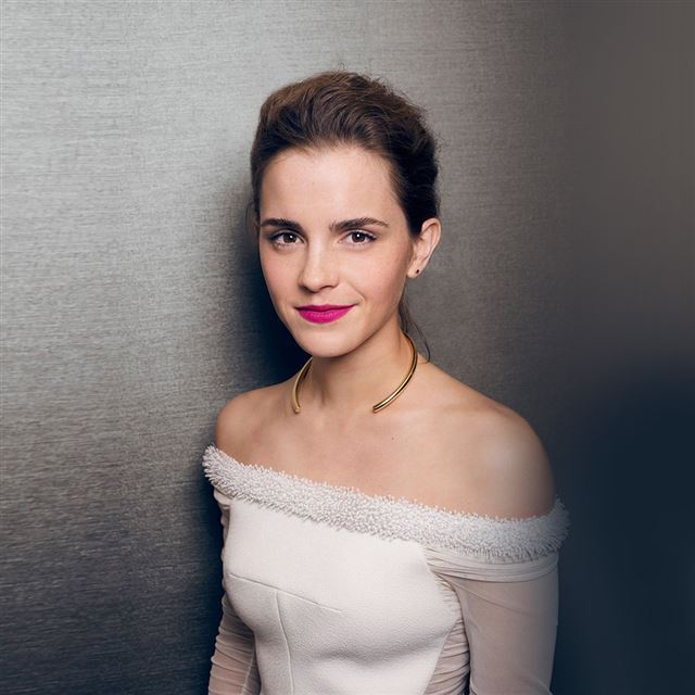 1024x1024 Emma watson girl celebrity - black iPad Wallpaper