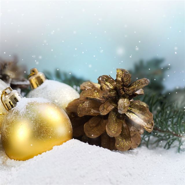 1024x1024 Christmas golden ball - ball iPad Wallpaper