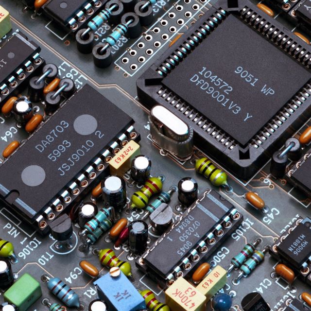 1024x1024 Circuits Board -  iPad Wallpaper