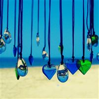 Heart Medallions wallpaper