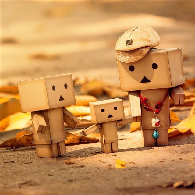1024x1024 Family Play - road iPad Wallpaper