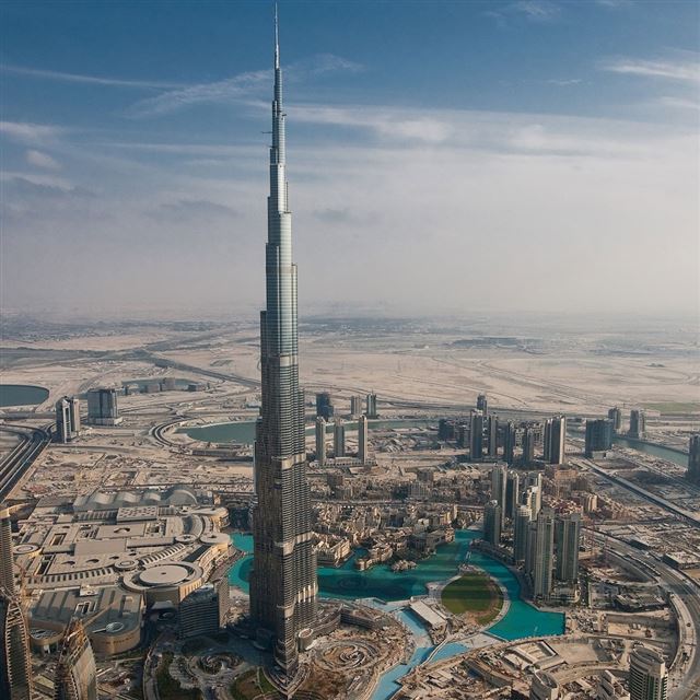 1024x1024 Dubai Tall Tower - dubai iPad Wallpaper