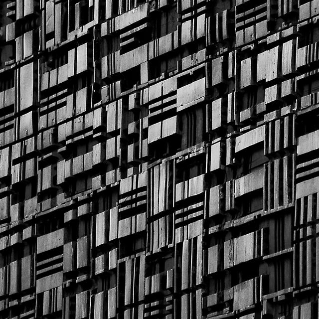 1024x1024 Cladding - iron iPad Wallpaper