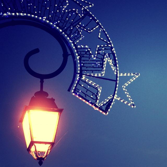 1024x1024 Moon - star iPad Wallpaper