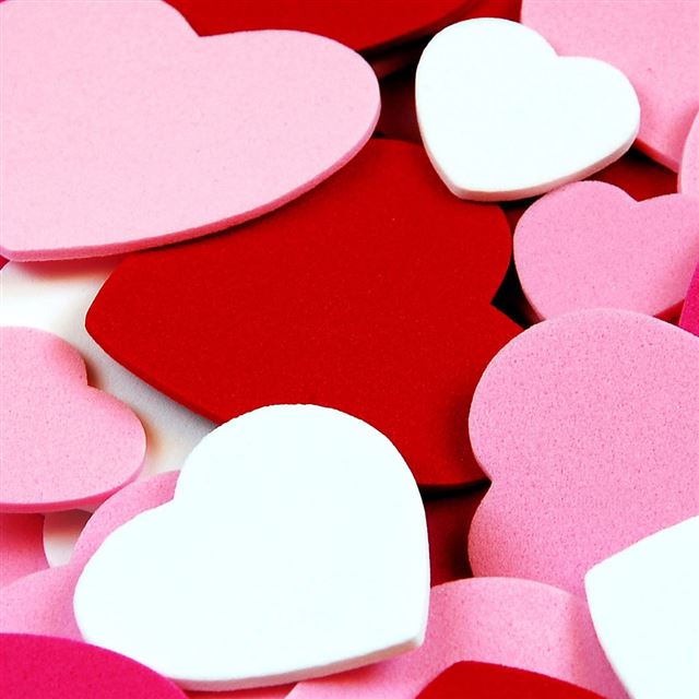 1024x1024 Tons Of Heart -  iPad Wallpaper