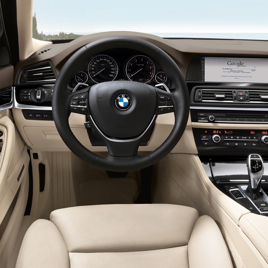5 Series F11 Interior Wallpapers Free Download