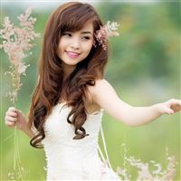 Girl Nature wallpaper