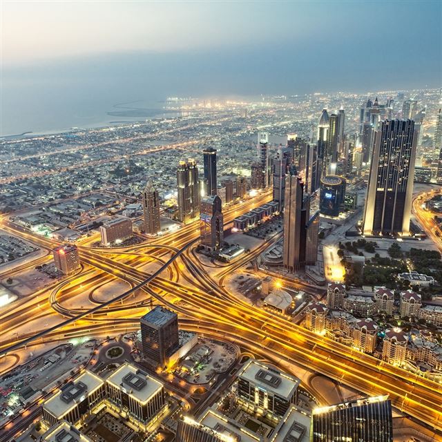 1024x1024 Burj Dubai overlooking - gray iPad Wallpaper