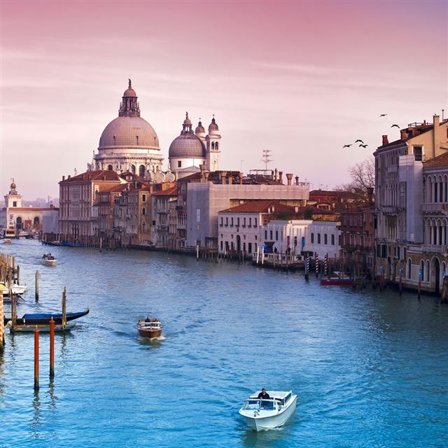 1024x1024 Beauty Of Venice - ship iPad Wallpaper
