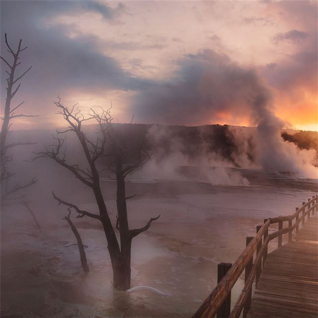 1024x1024 hot water body - sunset iPad Wallpaper