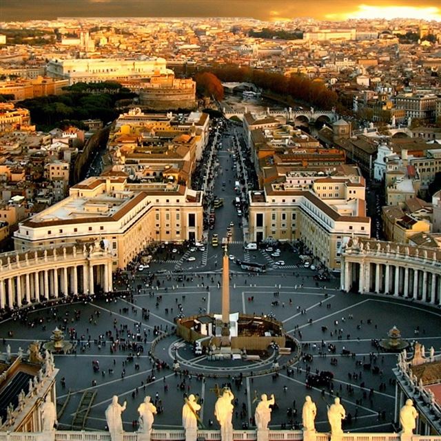 1024x1024 Vaticani Piazza San Pietro - house iPad Wallpaper