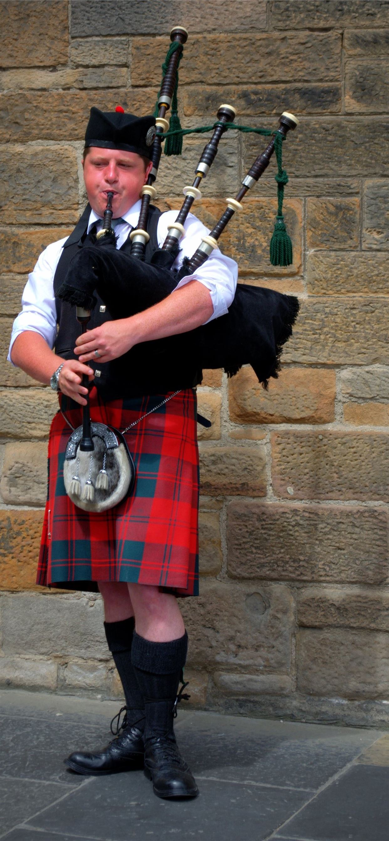 bagpipes iPhone Wallpapers Free Download