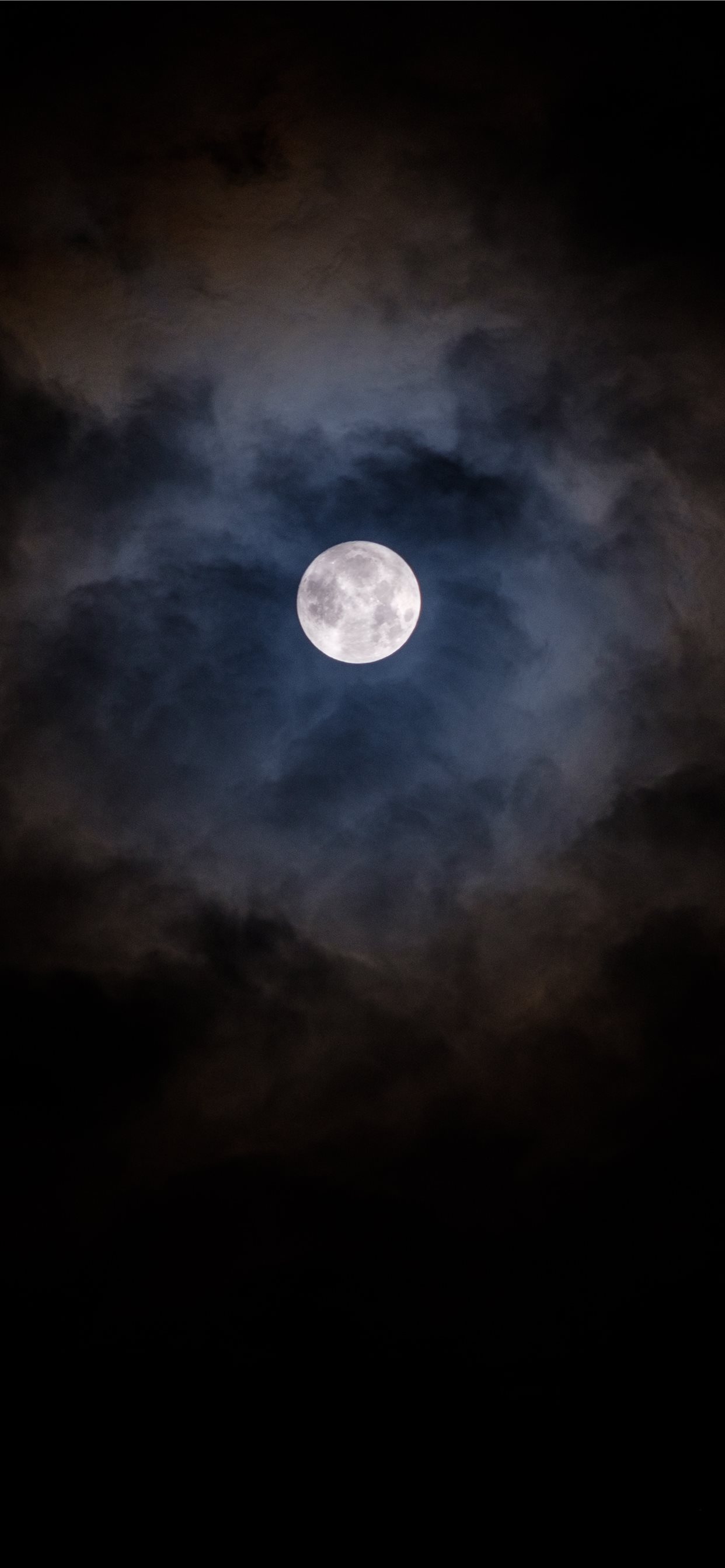 full moon iPhone X Wallpapers Free Download