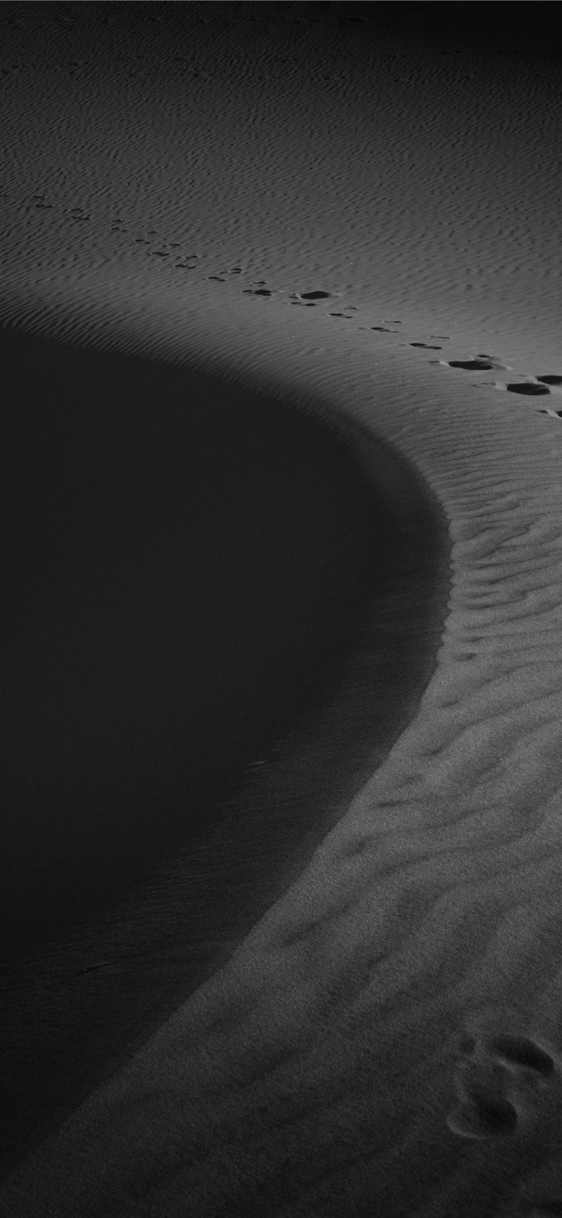 footprints on sand iPhone 11 Wallpapers Free Download