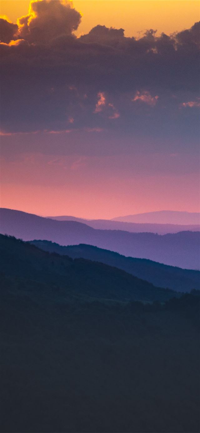 1125x2436 morning shades of pink mountains 5k - 4k iPhone 11 Wallpaper