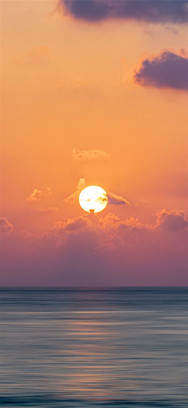 1125x2436 maldive islands sunrise 5k - maldives iPhone 11 Wallpaper