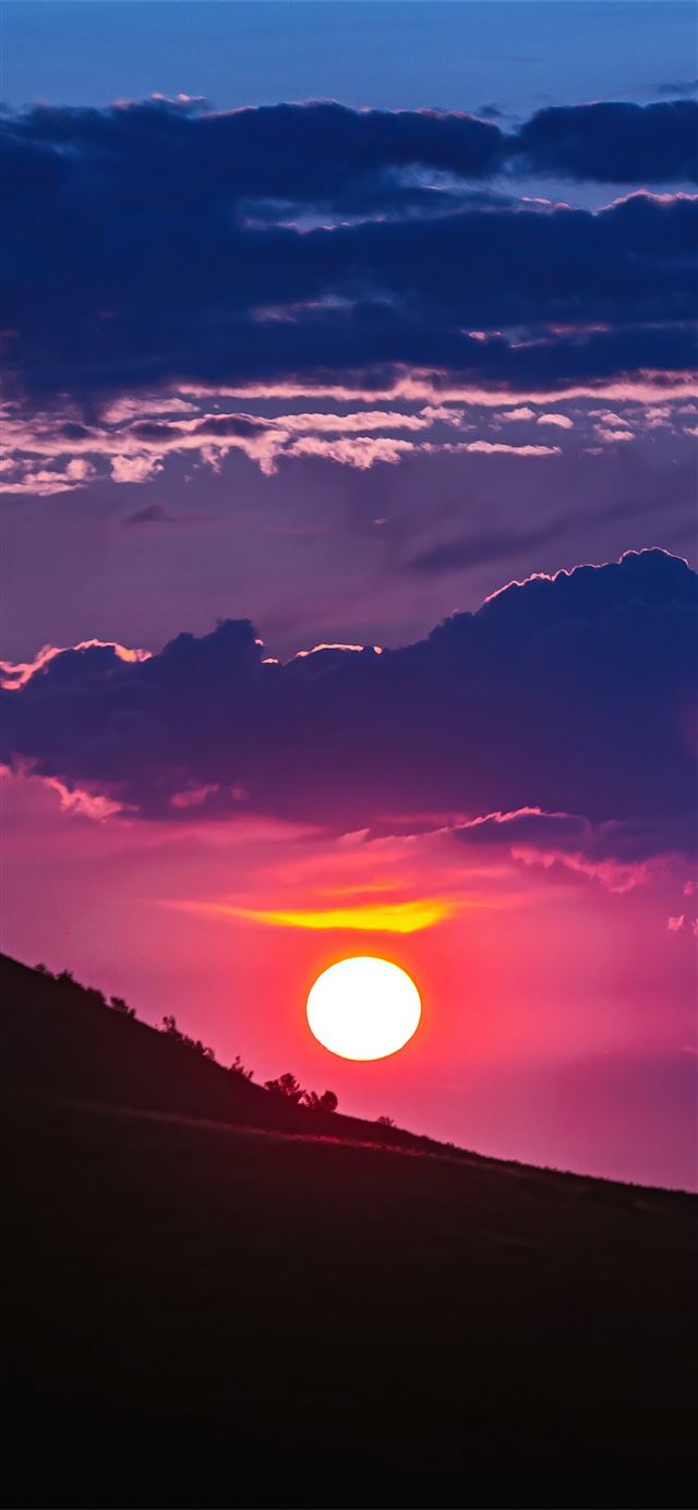 1125x2436 sunset close shoot nature 4k - sunset iPhone 11 Wallpaper