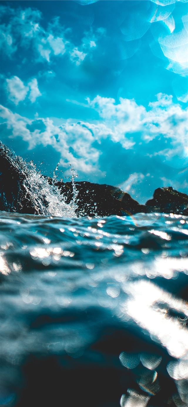 1125x2436 body of water - sun iPhone 11 Wallpaper