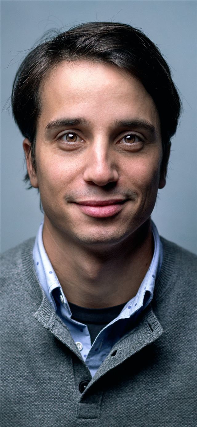 1125x2436 man wearing Henley top portrait - grey iPhone 11 Wallpaper