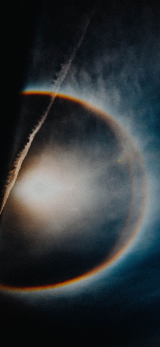 1125x2436 photo of moon - outer space iPhone 11 Wallpaper