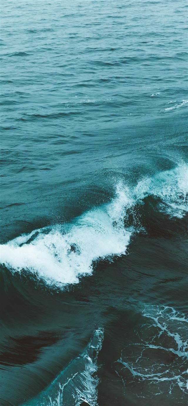 1125x2436 waving sea water -  iPhone 11 Wallpaper