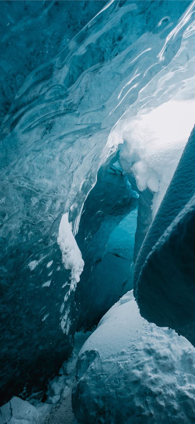 1125x2436 cold as ice - winter iPhone 11 Wallpaper
