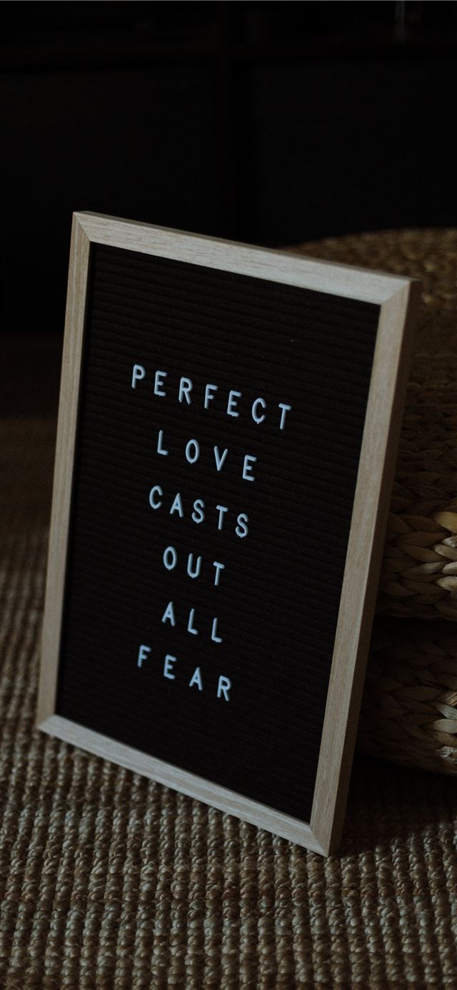 1125x2436 black and white quote board - quotes iPhone 11 Wallpaper