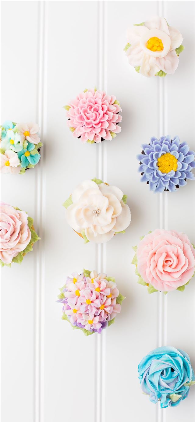 1125x2436 flower cupcakes on white surface - ottawa iPhone 11 Wallpaper