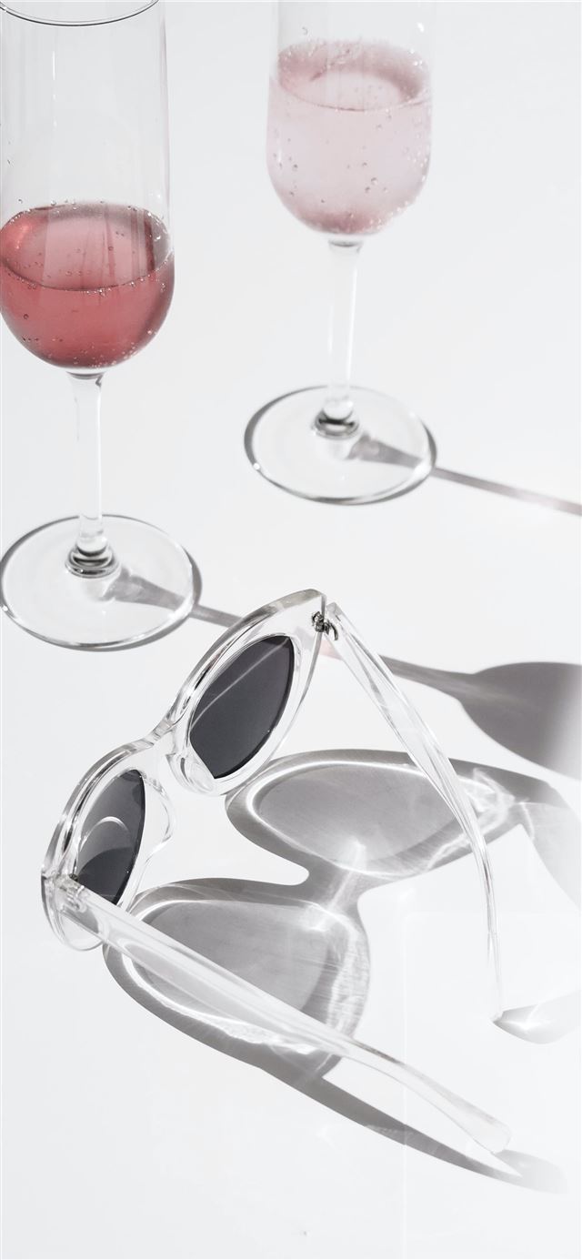 1125x2436 two clear footed drinking glasses photo - glass iPhone 11 Wallpaper