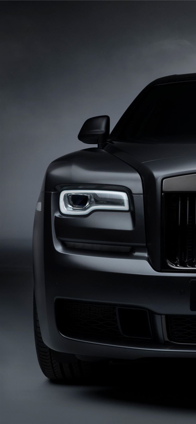 Rolls Royce là một trong những thương hiệu xe hơi nổi tiếng và sang trọng nhất trên thế giới. Nếu bạn đang yêu thích những chiếc xe hơi đẳng cấp này, thì hãy truy cập ngay để tải những hình nền HD miễn phí về xe hơi Rolls Royce. Với những bức ảnh đẹp và sáng tạo này, chắc chắn bạn sẽ không bao giờ muốn bỏ qua chúng.