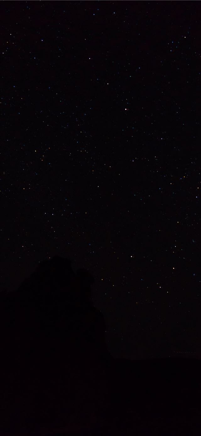 1125x2436 Moab Spring Night Sky -  iPhone 11 Wallpaper
