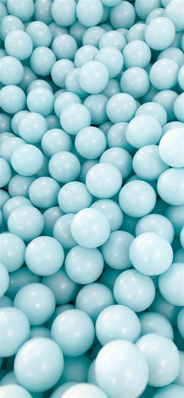 1125x2436 light blue ball lot -  iPhone 11 Wallpaper