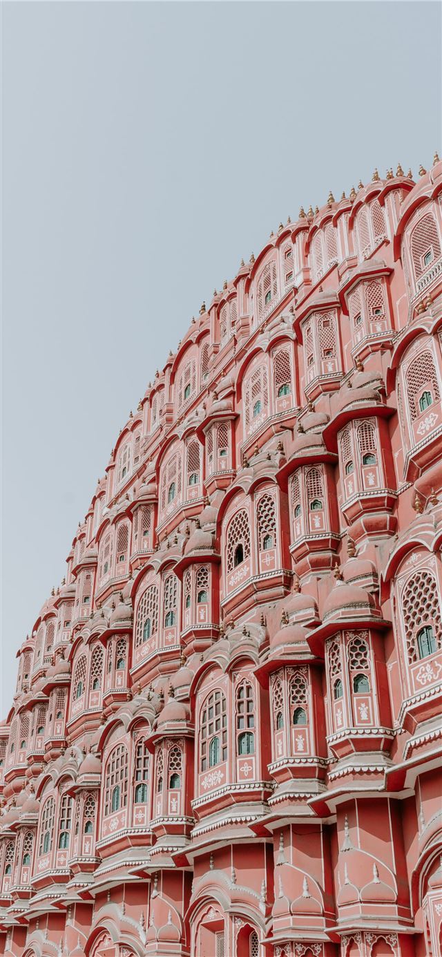 1125x2436 Hawa Mahal India at daytime -  iPhone 11 Wallpaper