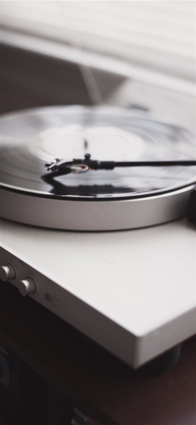 1284x2778 gray and black vinyl turn table -  iPhone 11 Wallpaper